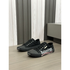 Balenciaga Low Shoes